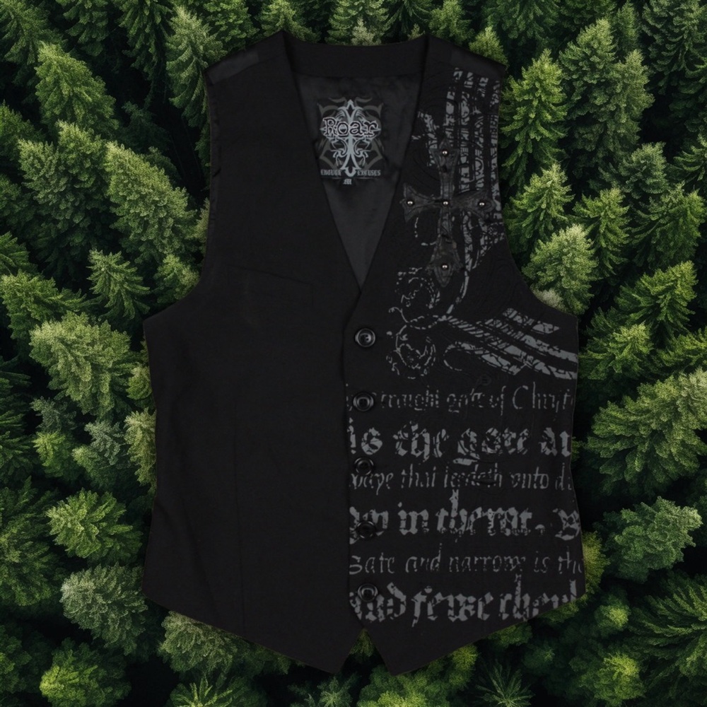 ROAR SUIT VEST